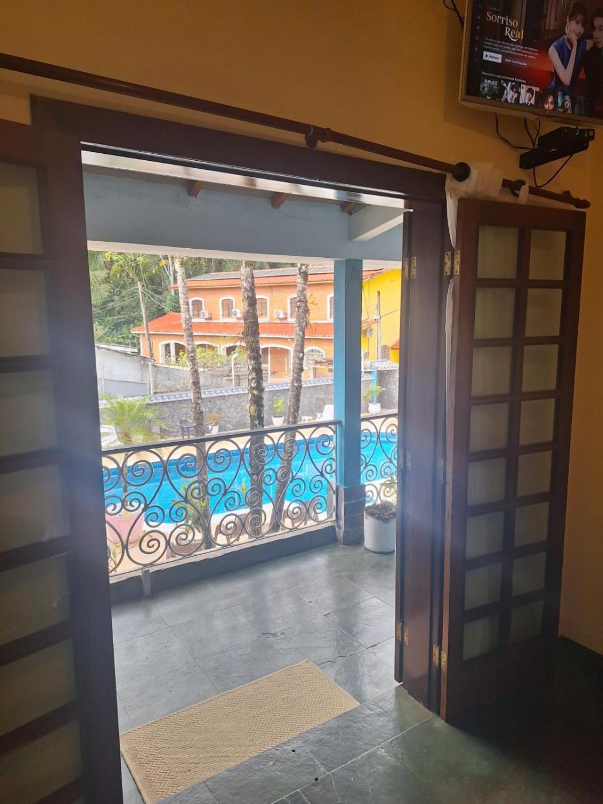 Pousada Lara Mar - Tabatinga - Ubatuba Ngoại thất bức ảnh