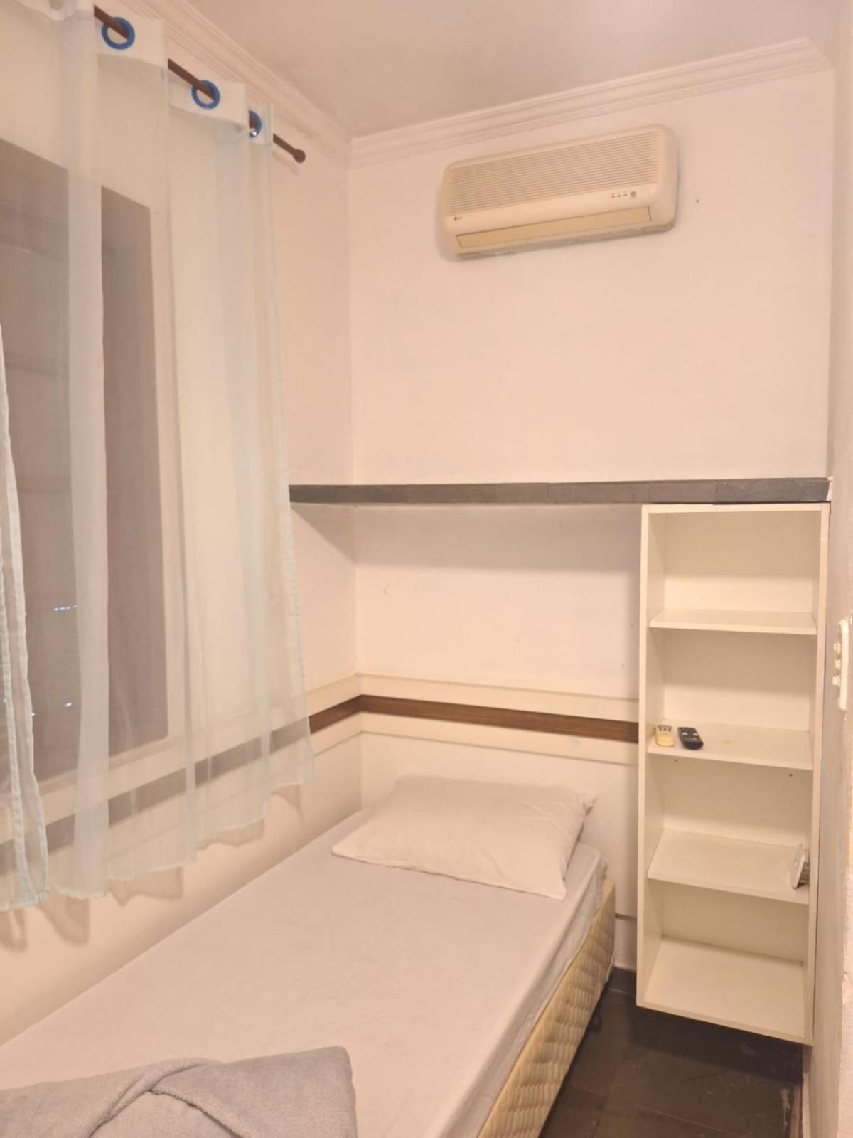 Pousada Lara Mar - Tabatinga - Ubatuba Ngoại thất bức ảnh
